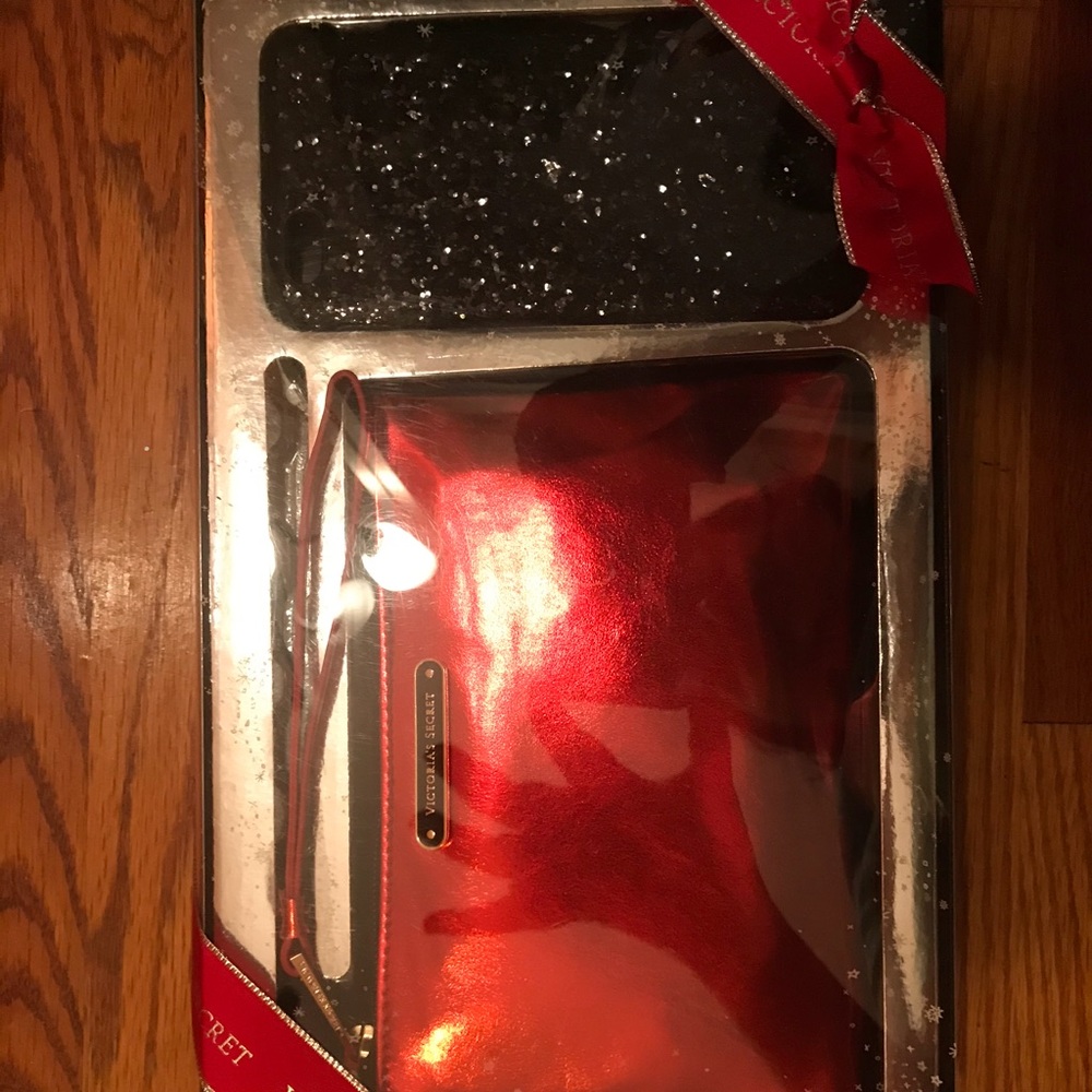 Wristlet & IPhone 6 case